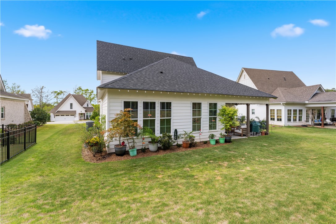 1513 DARTMOUTH DRIVE