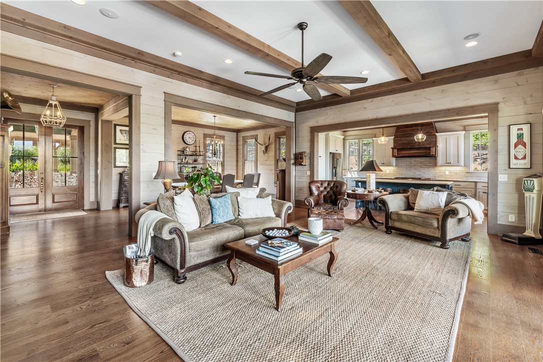63 FLAT ROCK LANE