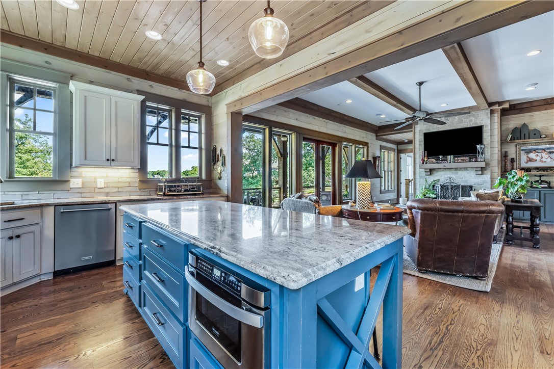63 FLAT ROCK LANE
