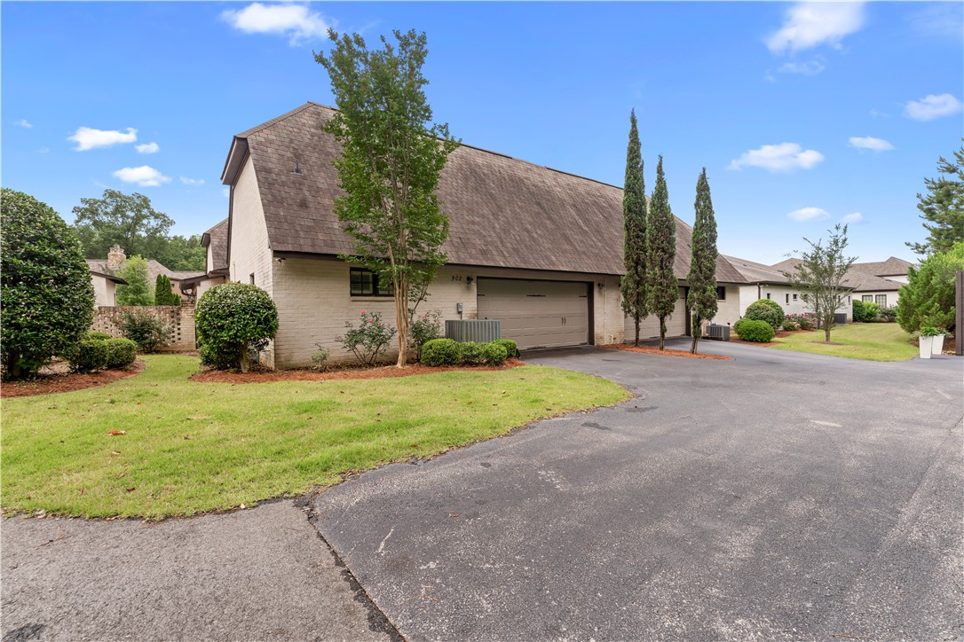 1794 COVINGTON RIDGE 902