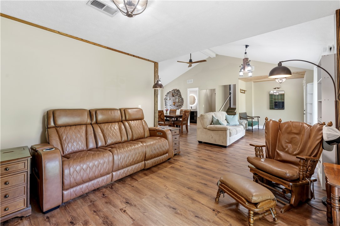514 CEDARBROOK DRIVE