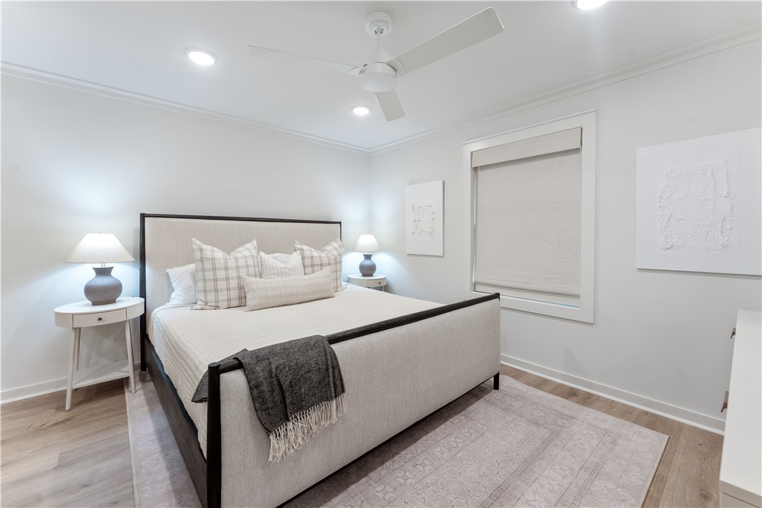 835 N GAY STREET 2