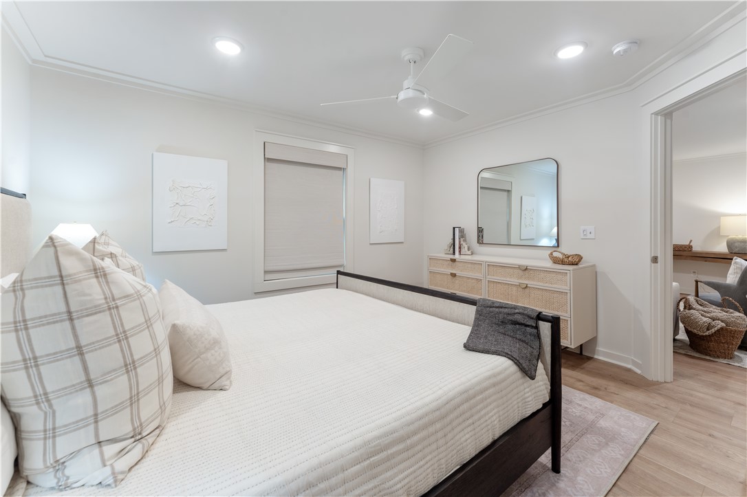 835 N GAY STREET 2