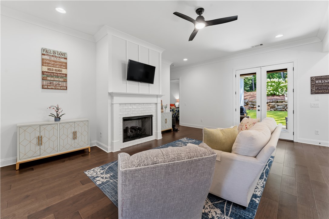 1464 PING COURT