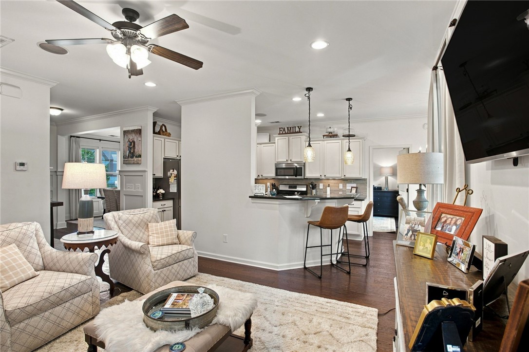 1917 SEQUOIA DRIVE