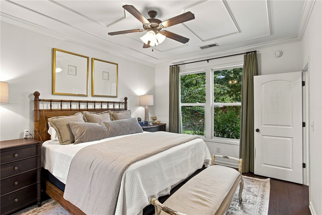 1917 SEQUOIA DRIVE