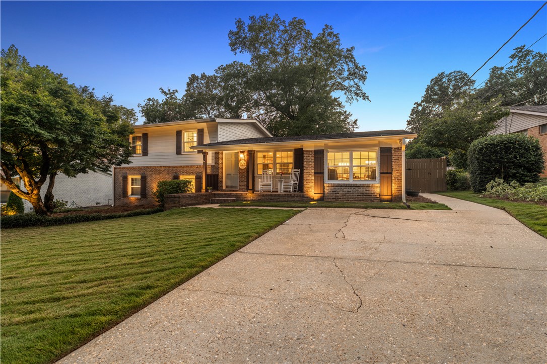 107 N RYAN STREET