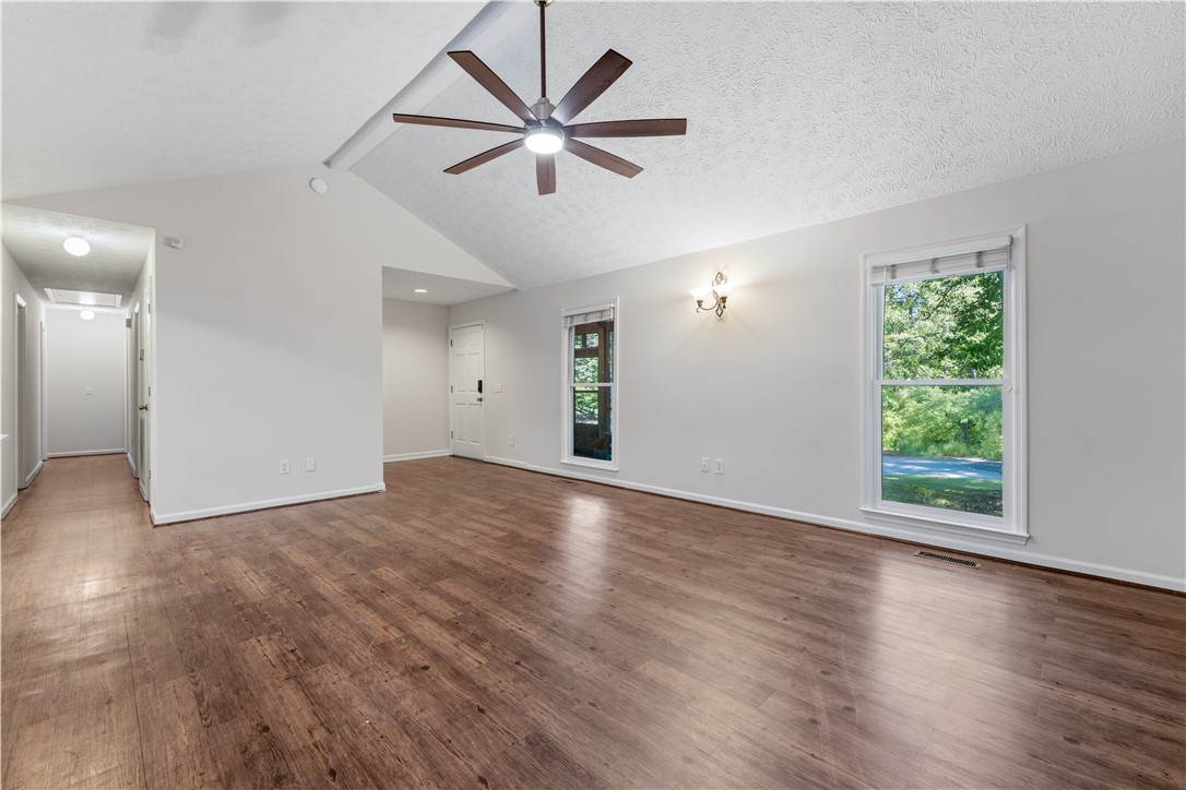 630 EAST LANE