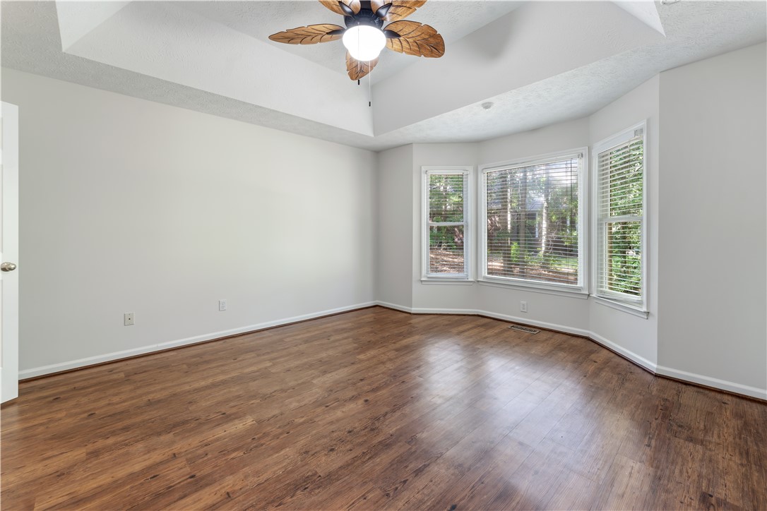 630 EAST LANE