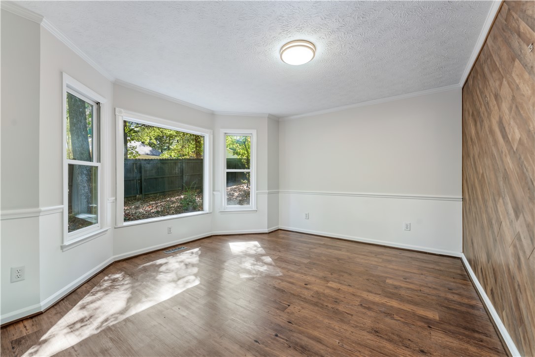 630 EAST LANE