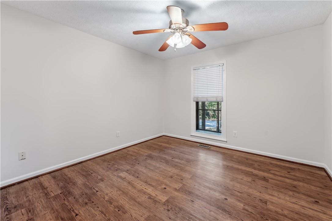 630 EAST LANE