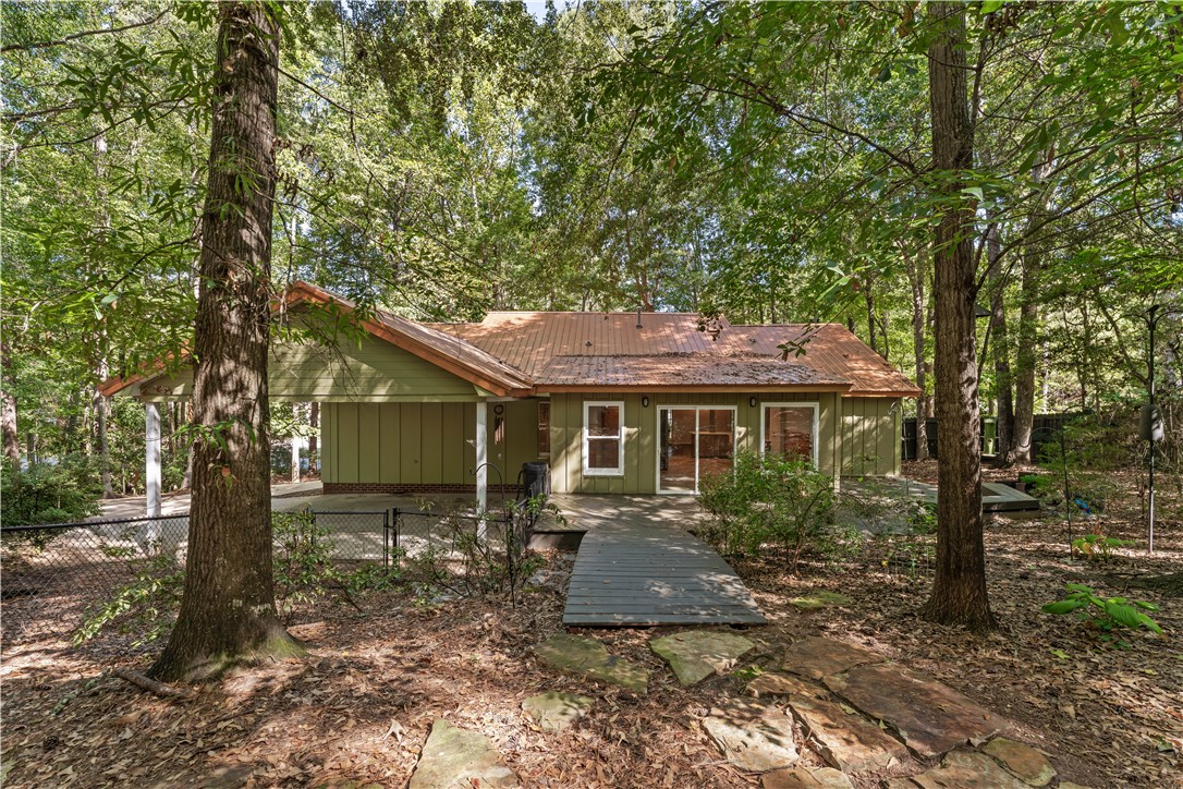630 EAST LANE