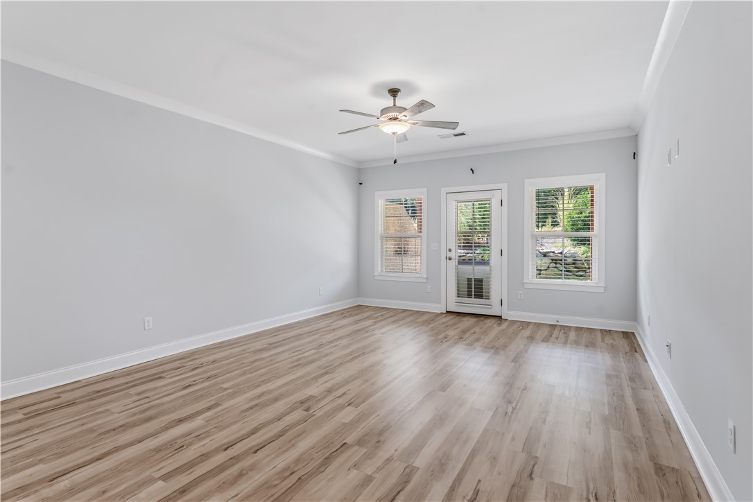 544 CLOVERDALE DRIVE
