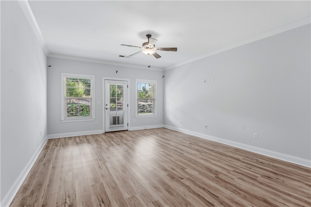 544 CLOVERDALE DRIVE