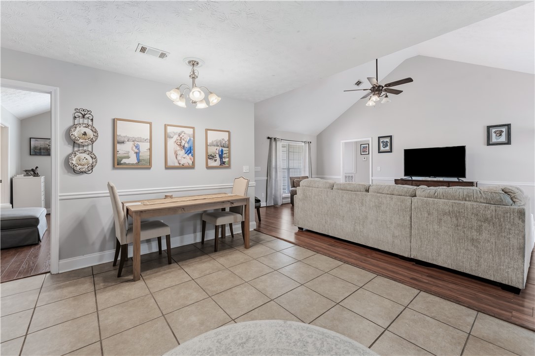 615 LEE ROAD 2087 N/A