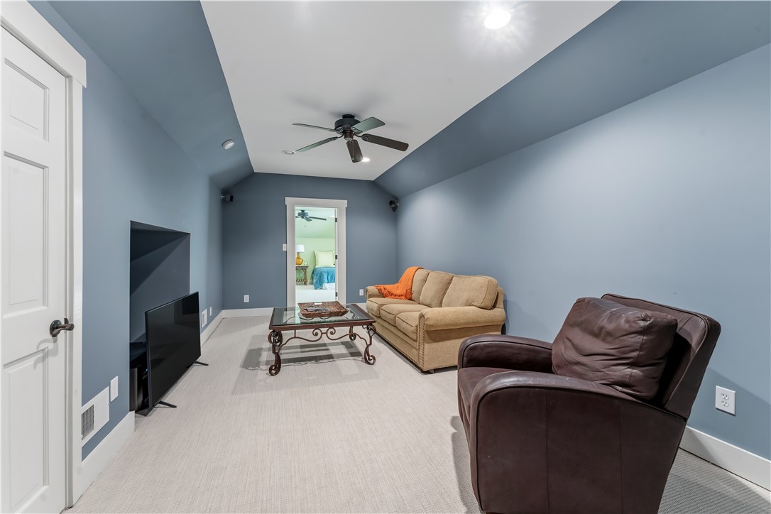 85 BRIARWOOD POINT