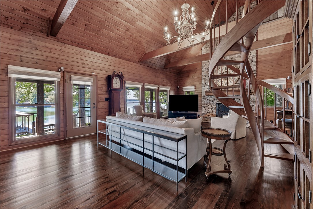 85 BRIARWOOD POINT