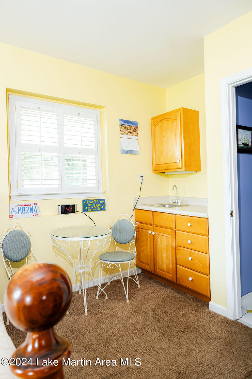 262 Shady Pt