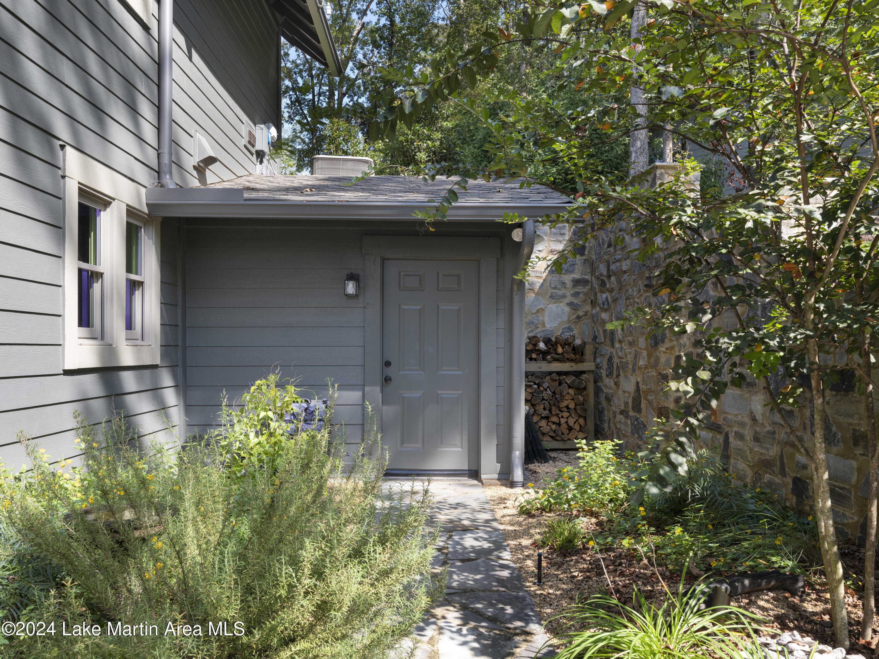 251 Old Jay Rd