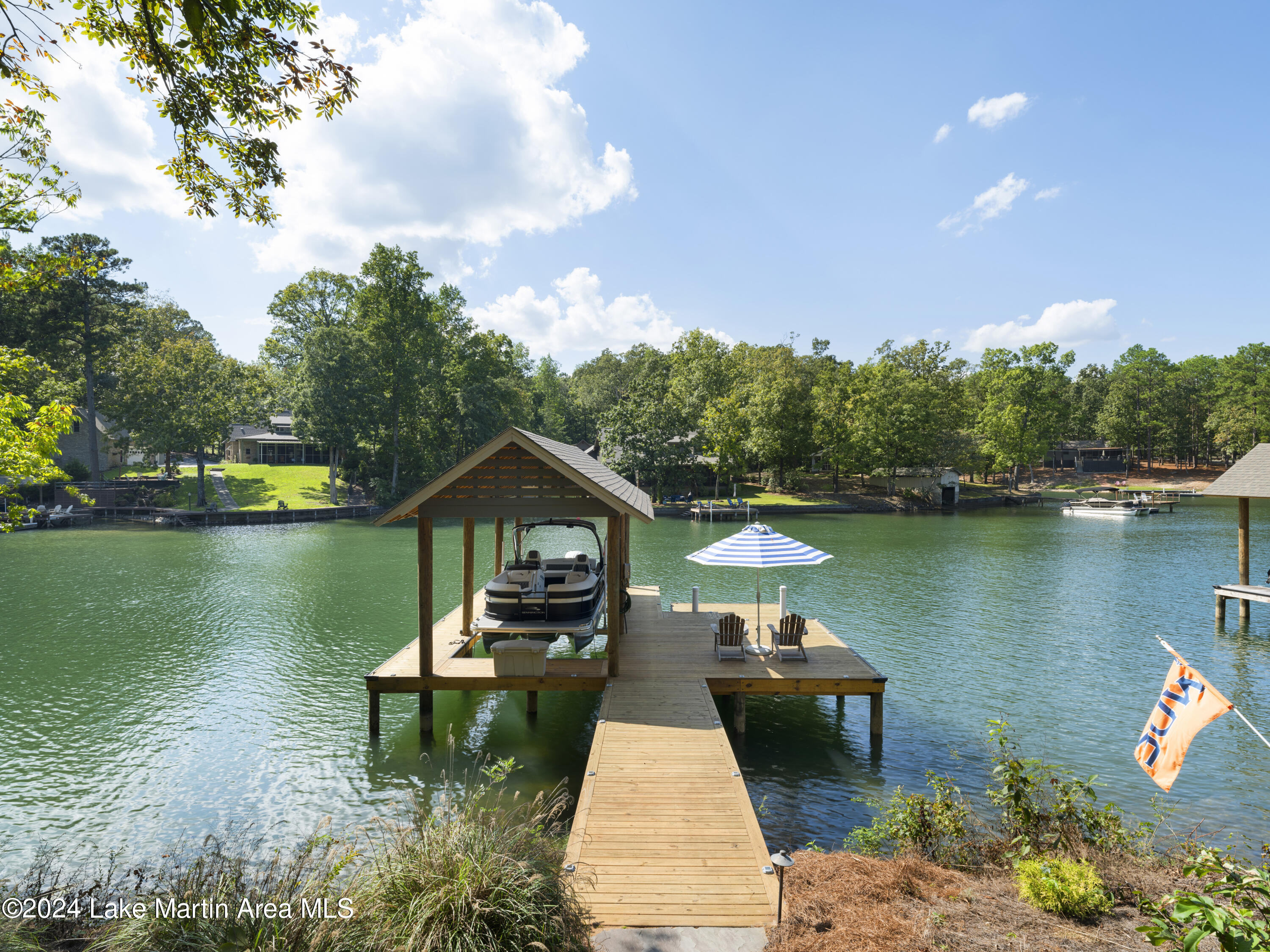 251 Old Jay Rd