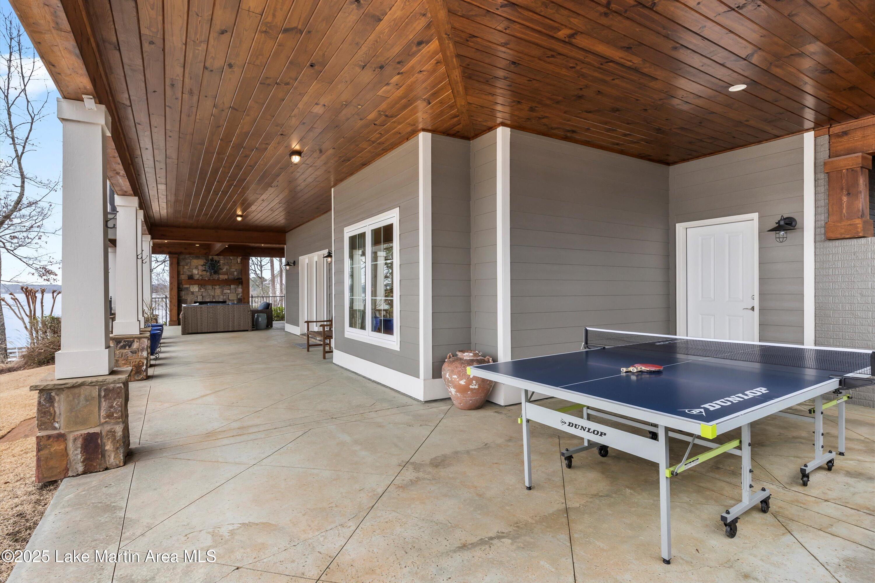 2850 Murray Rd