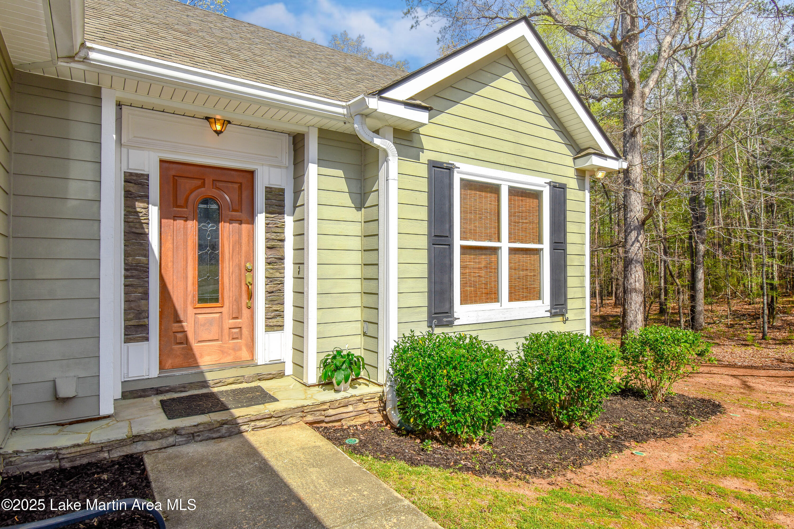 538 Stagecoach Rd