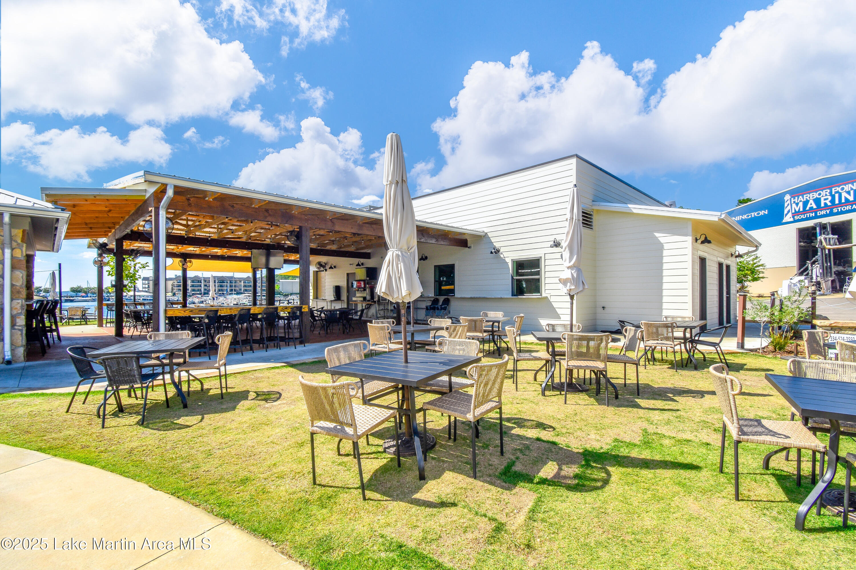 538 Stagecoach Rd