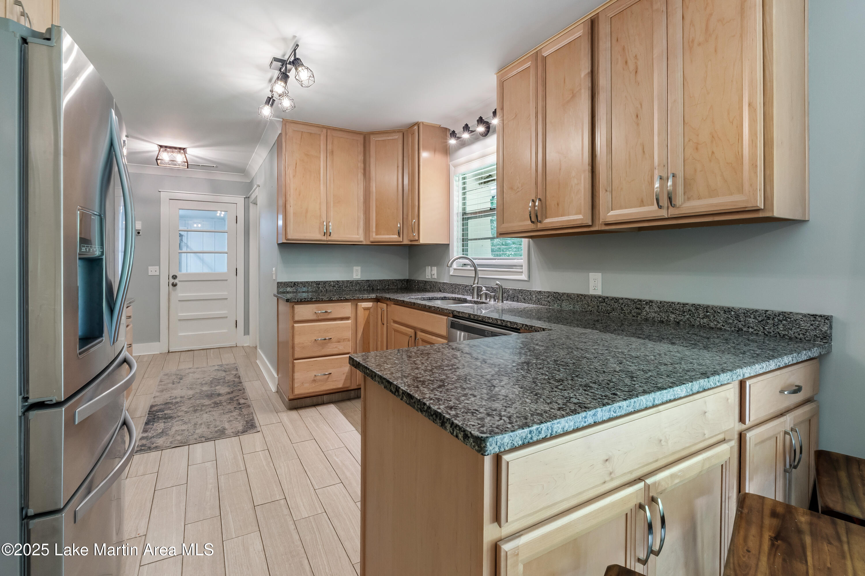 60 Vista Wood Dr
