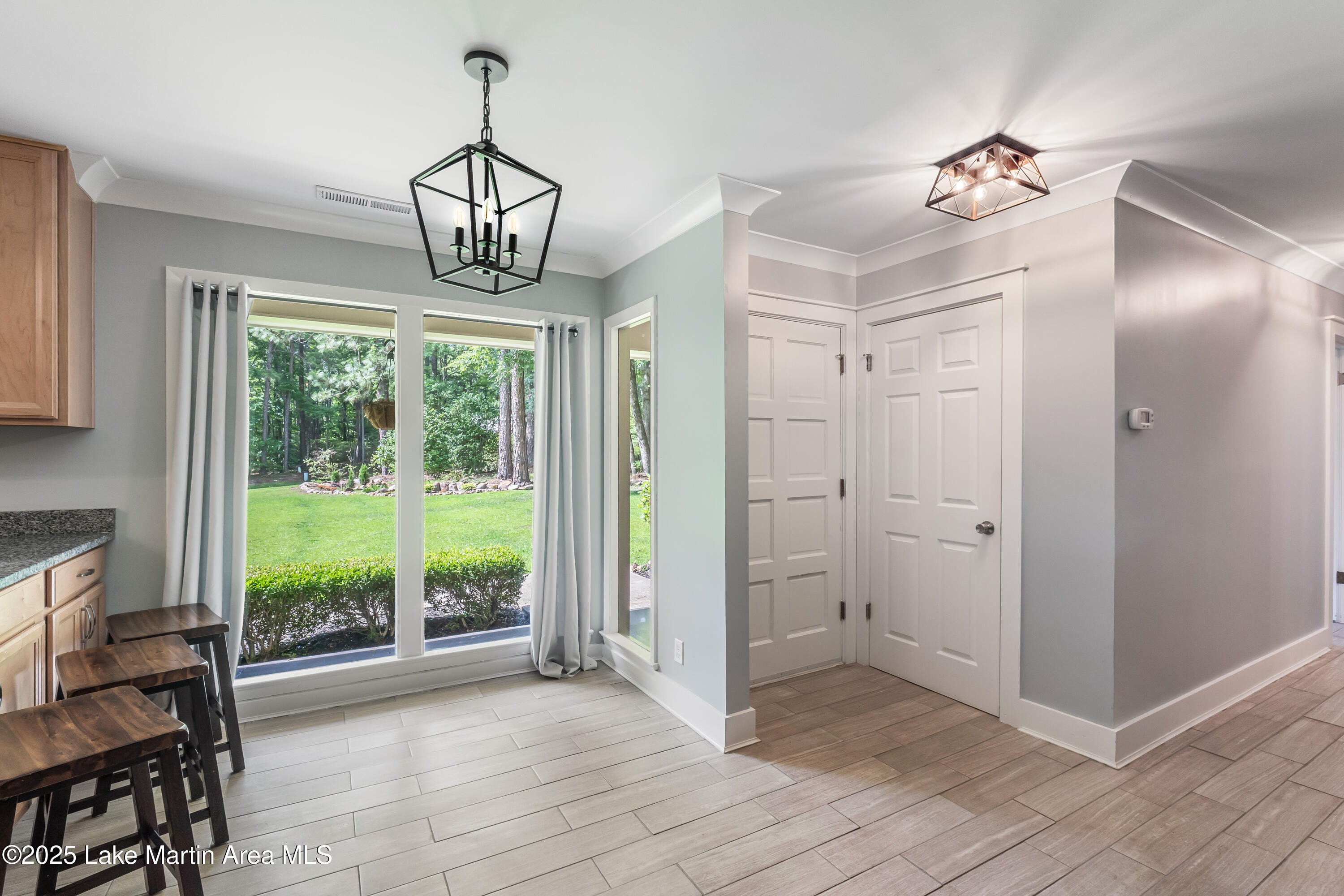 60 Vista Wood Dr