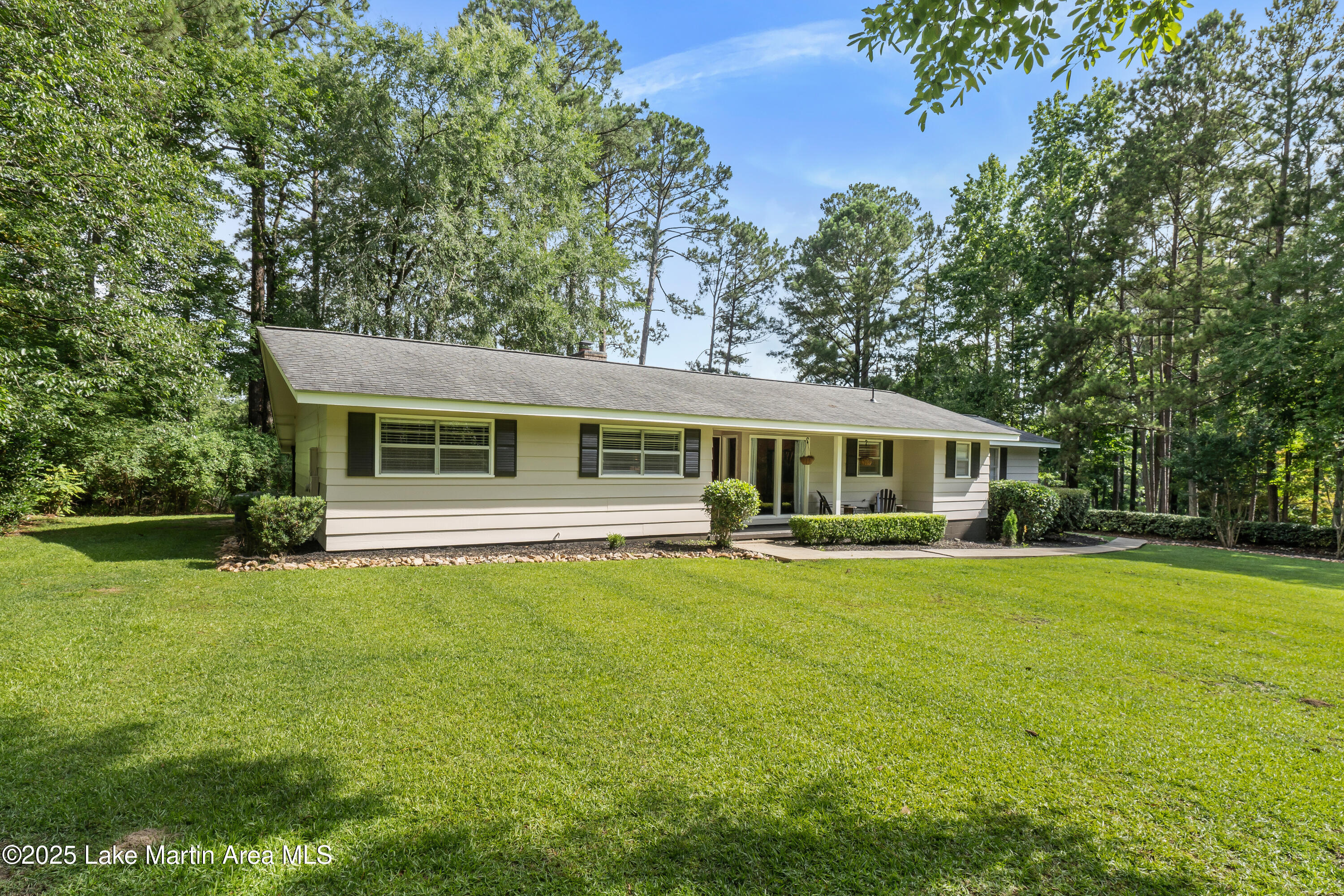 60 Vista Wood Dr