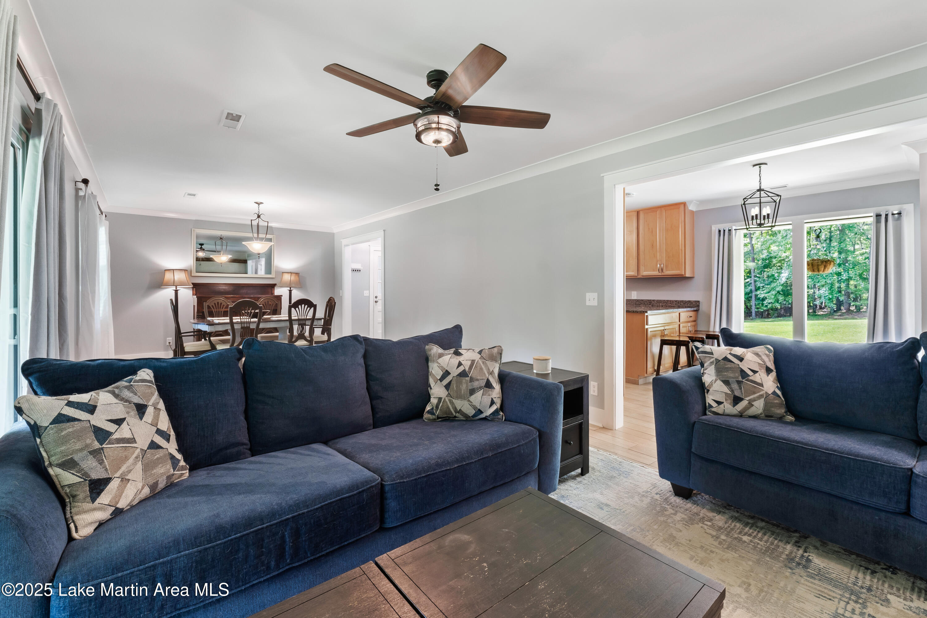 60 Vista Wood Dr