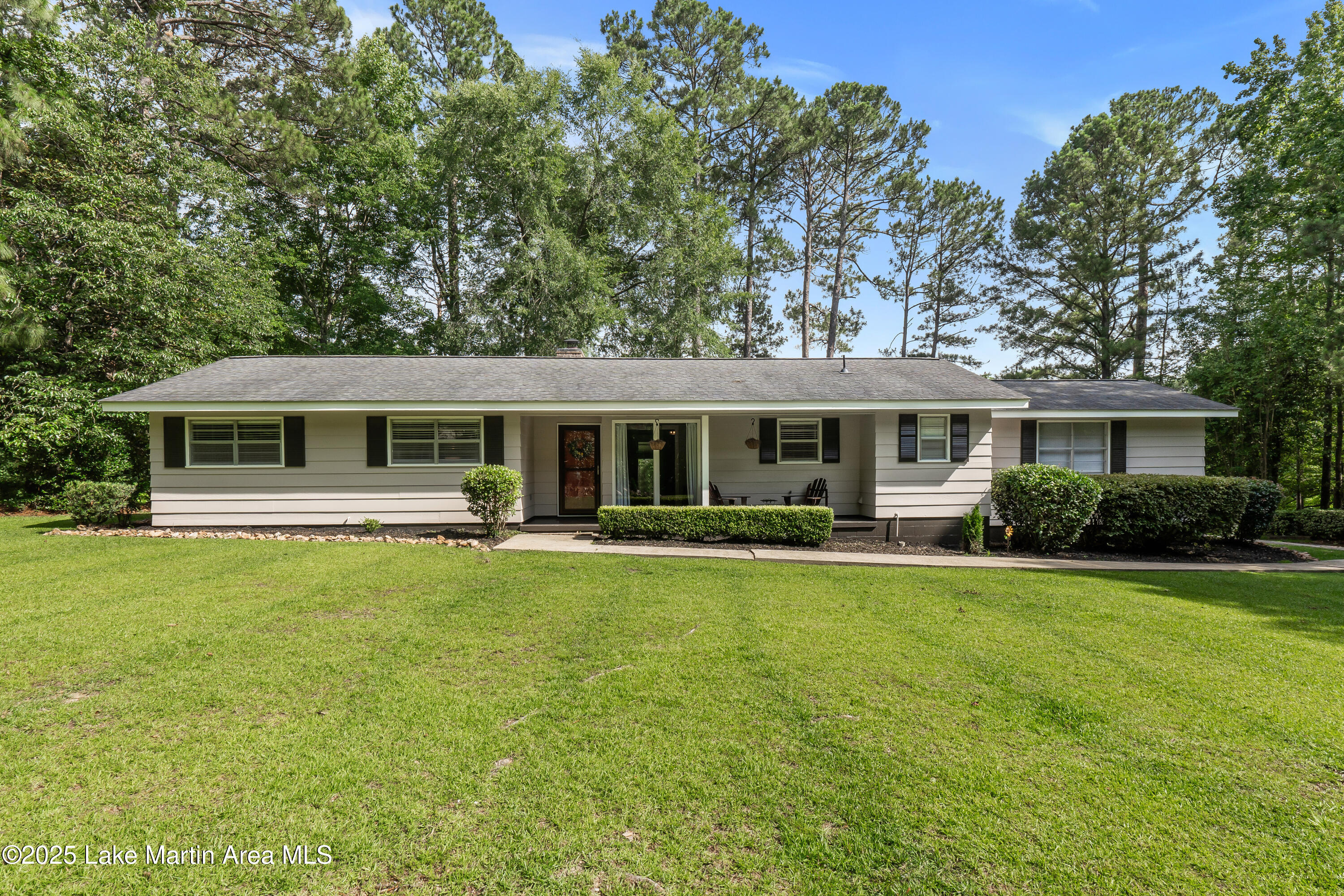 60 Vista Wood Dr