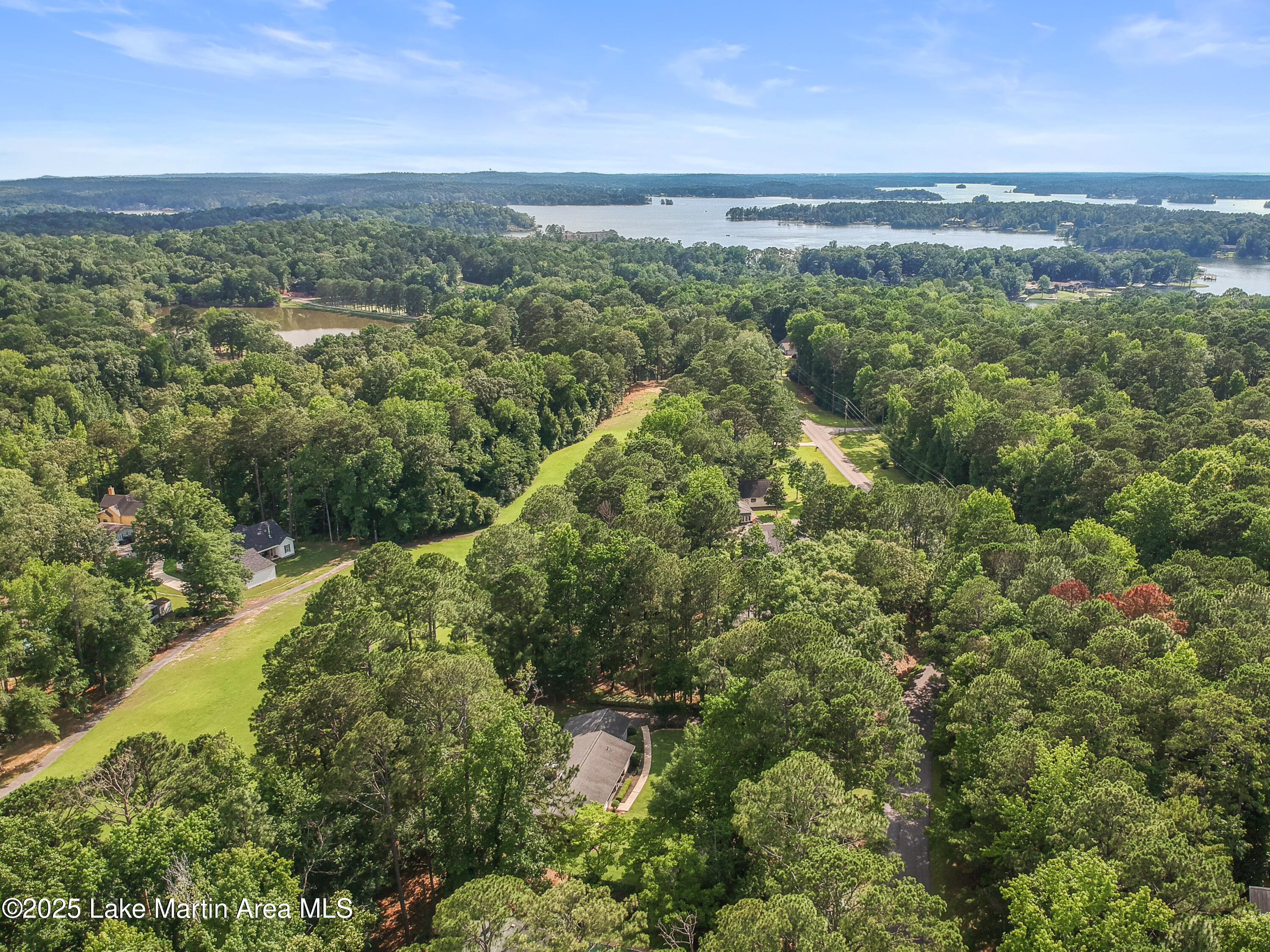 60 Vista Wood Dr