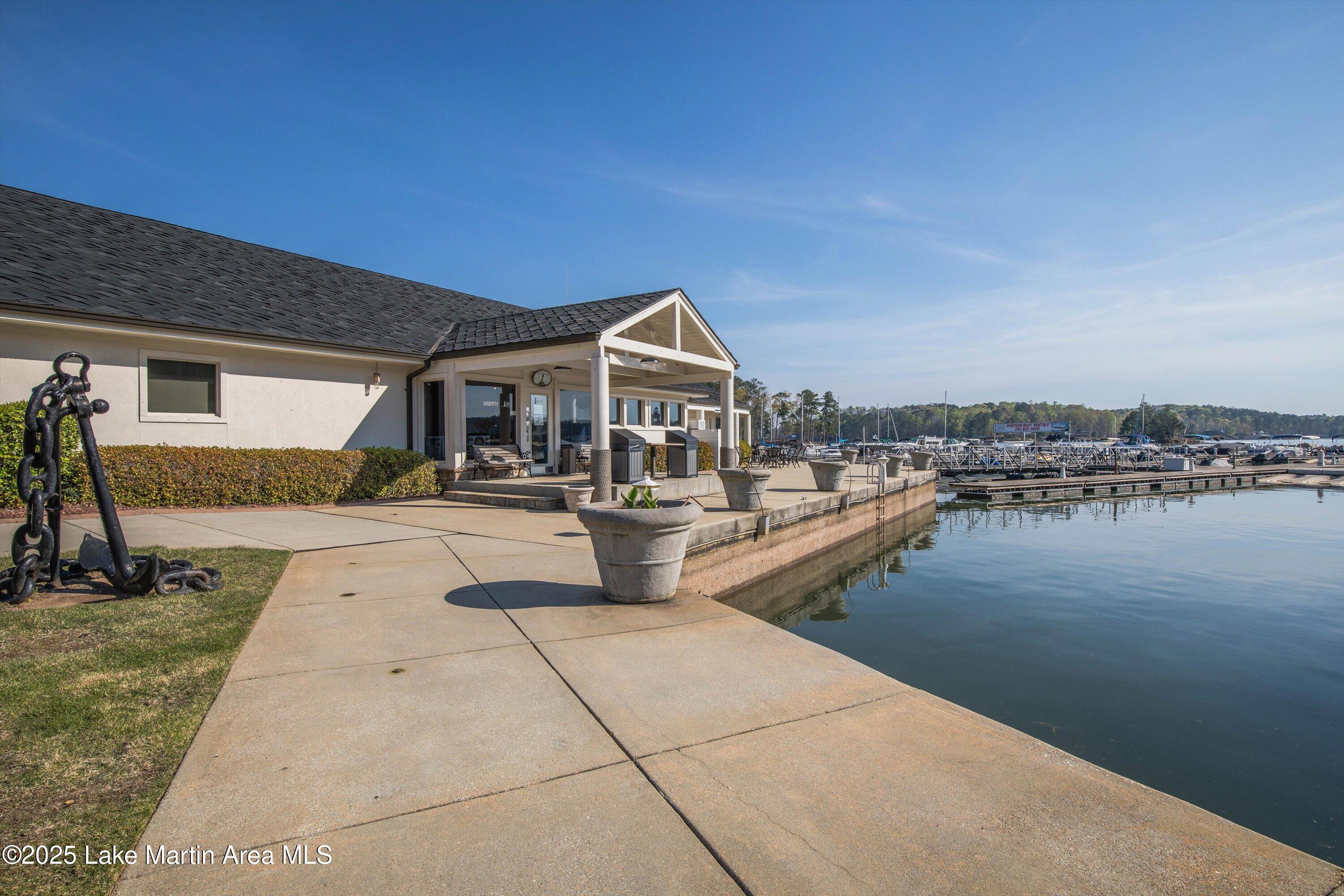 825 Beach Island Trace