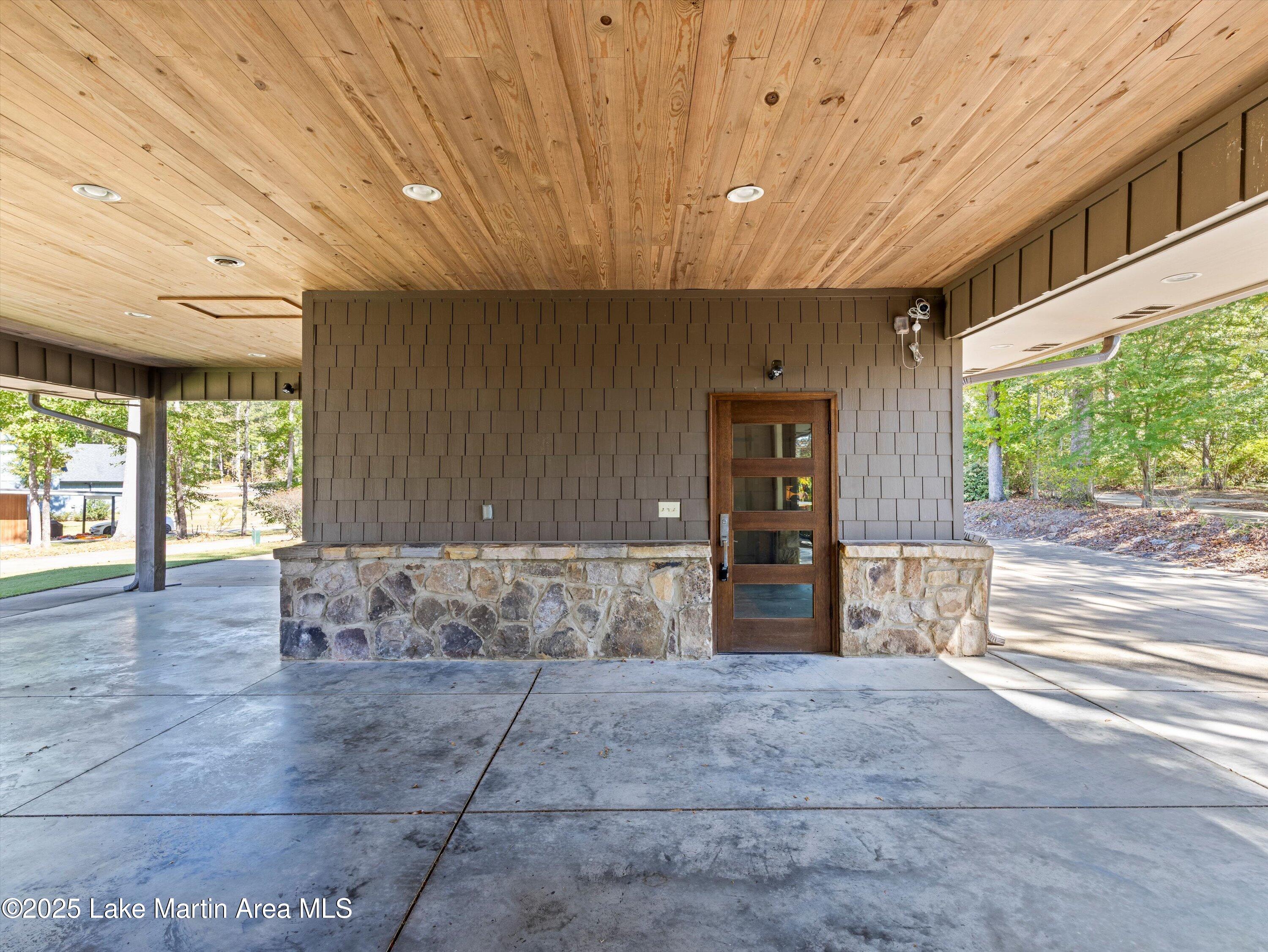 825 Beach Island Trace