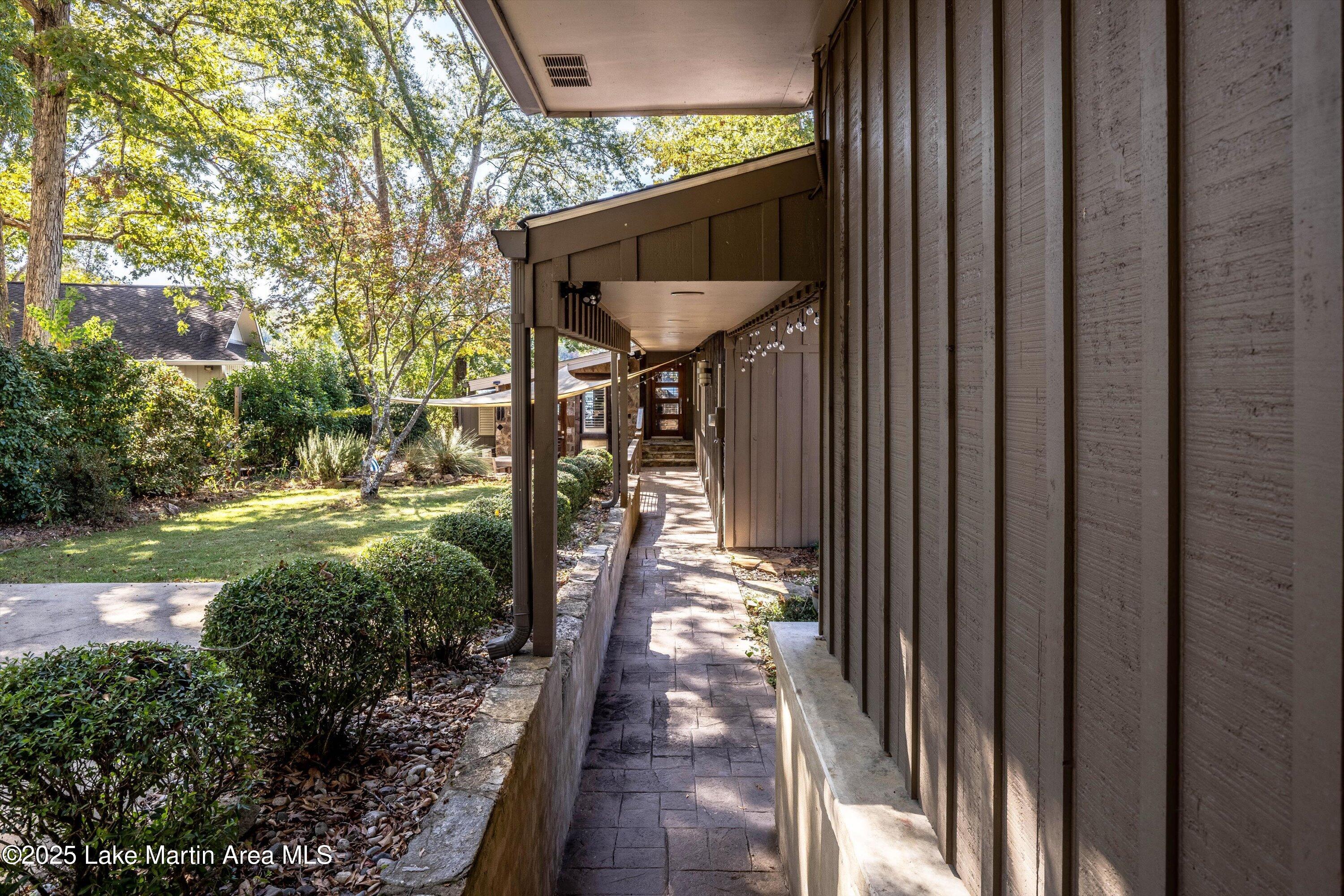 825 Beach Island Trace