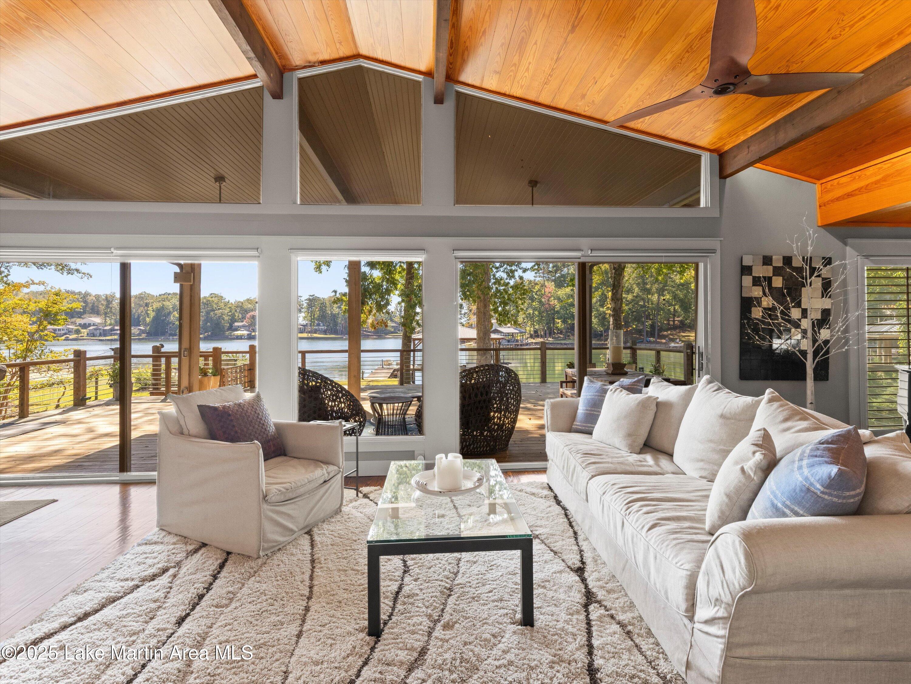 825 Beach Island Trace