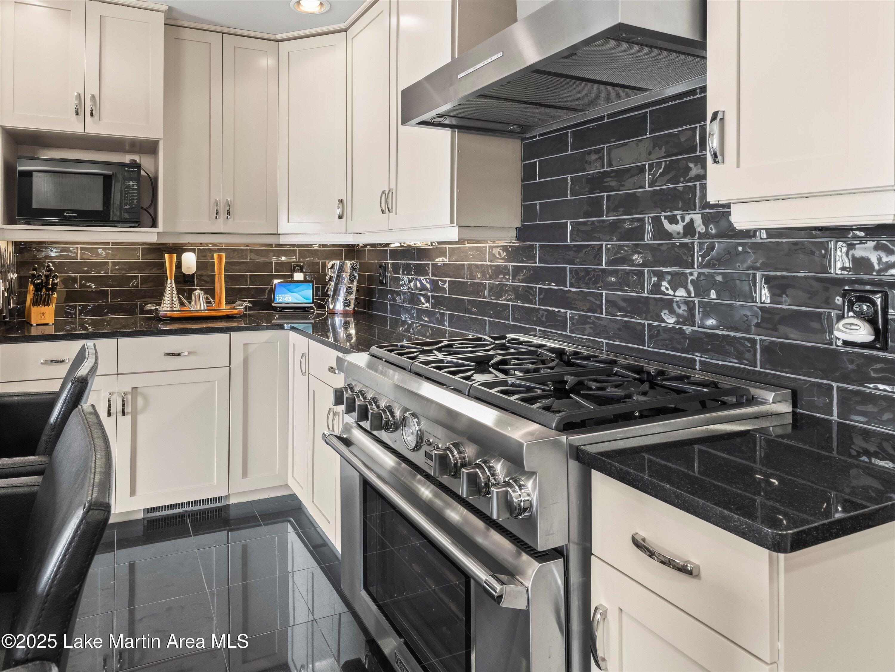 825 Beach Island Trace