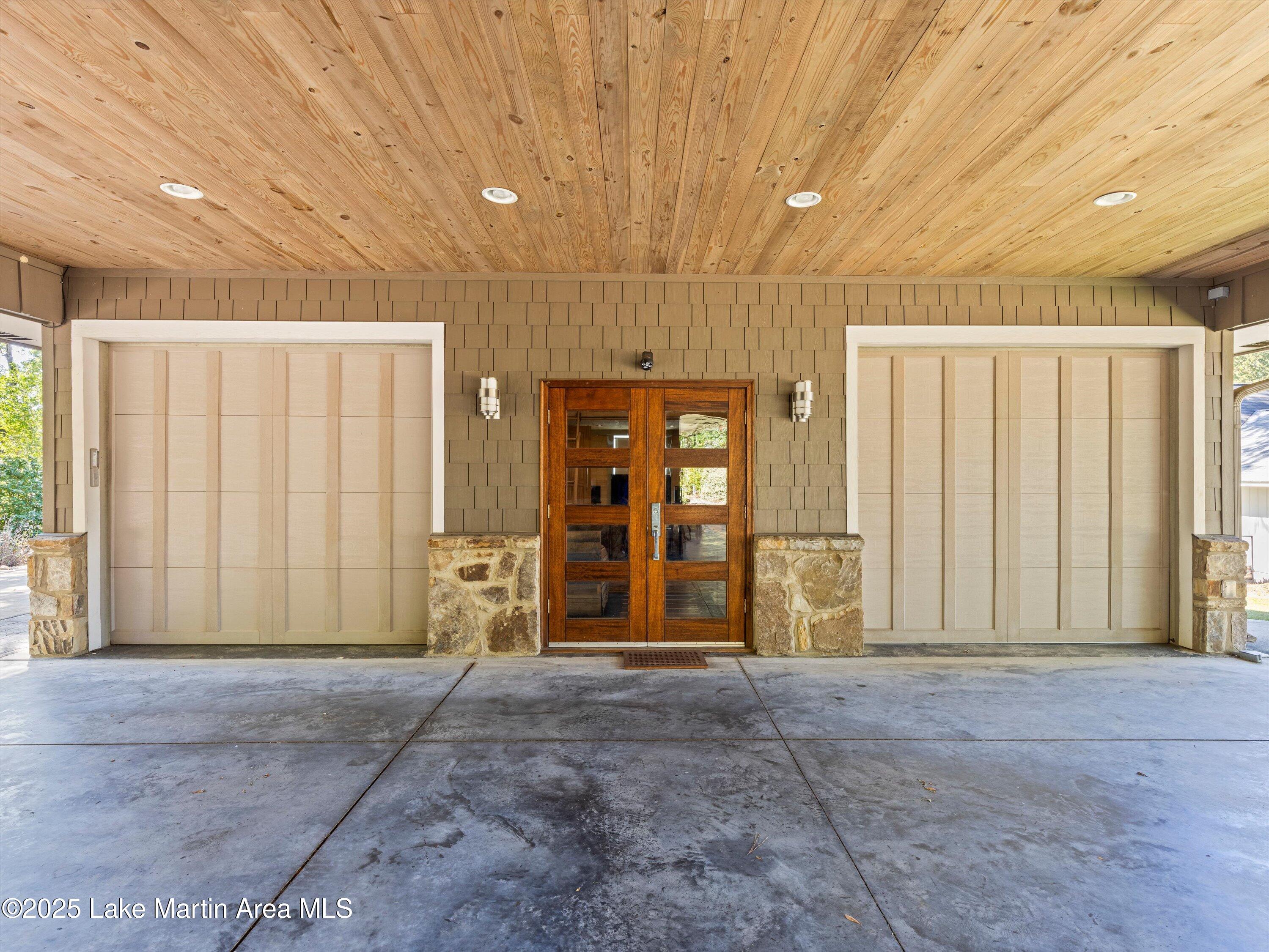 825 Beach Island Trace