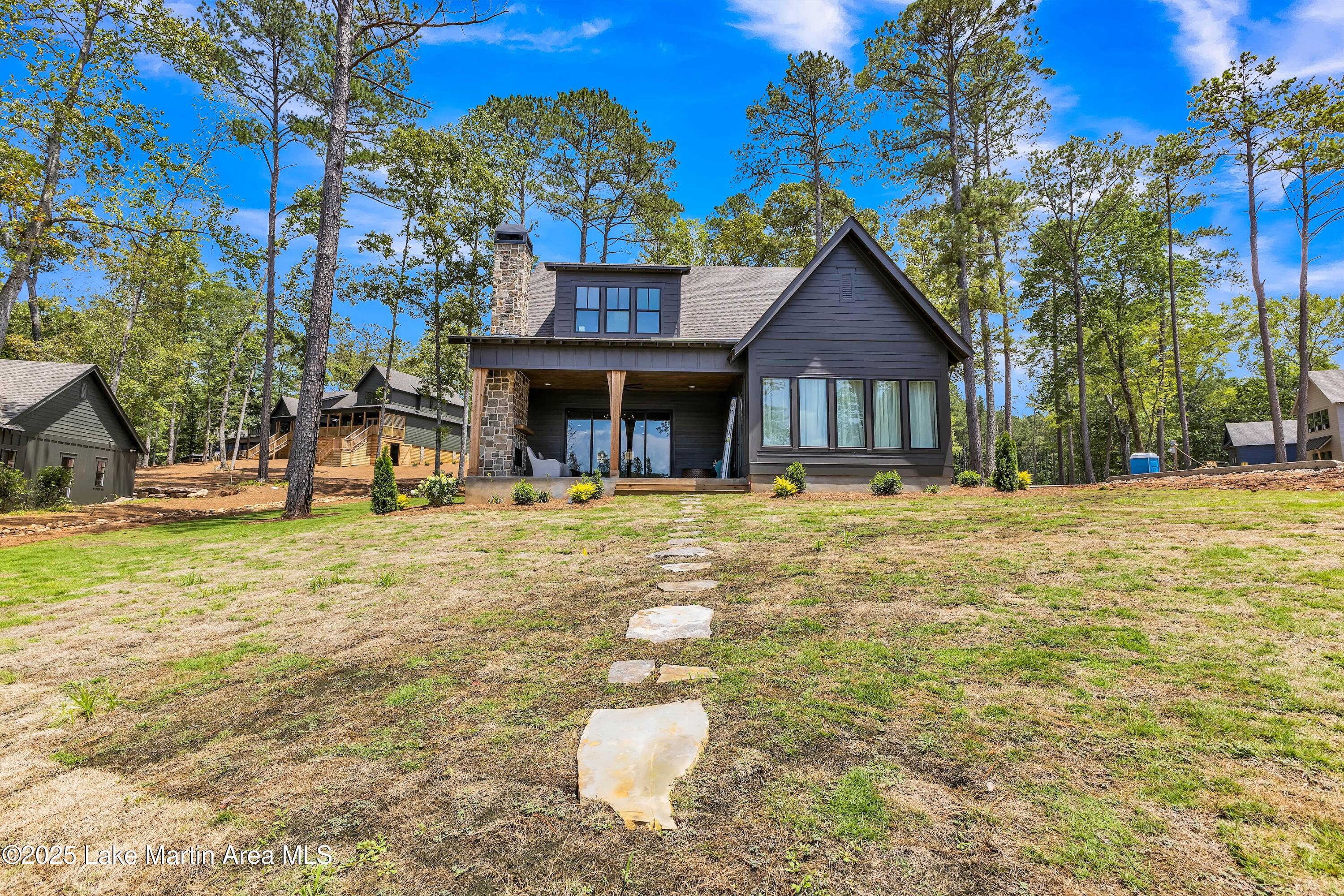 182 Oliver Way