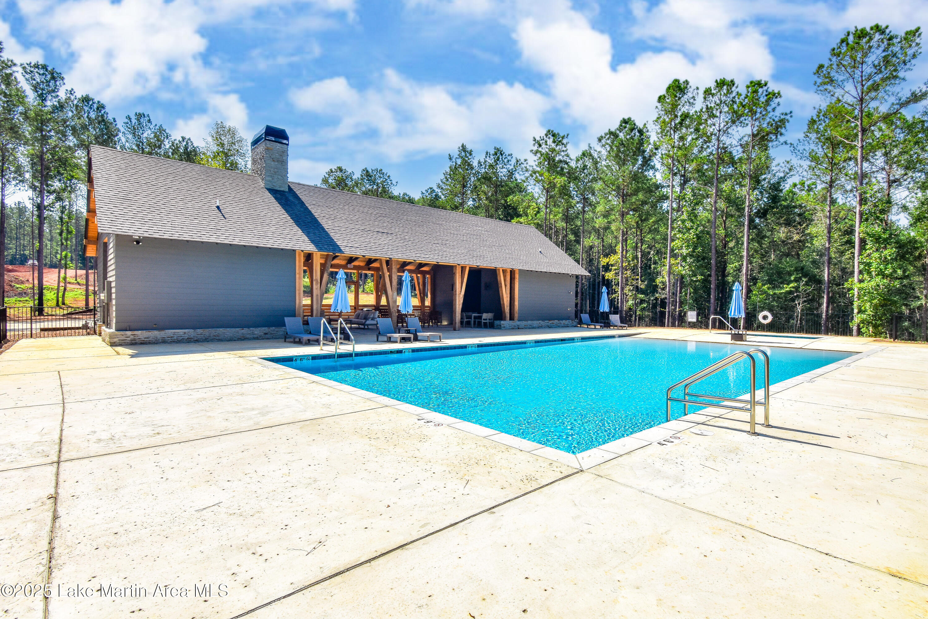 182 Oliver Way