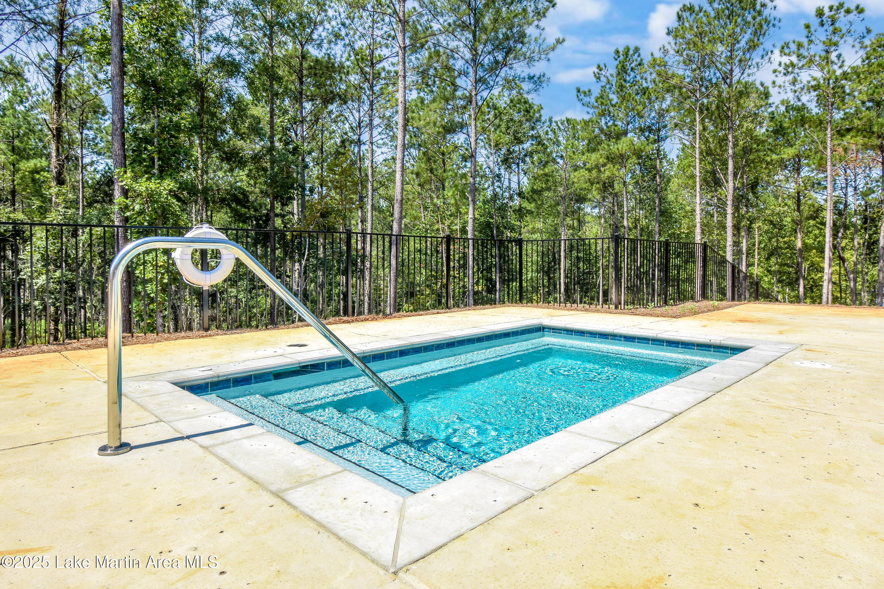182 Oliver Way