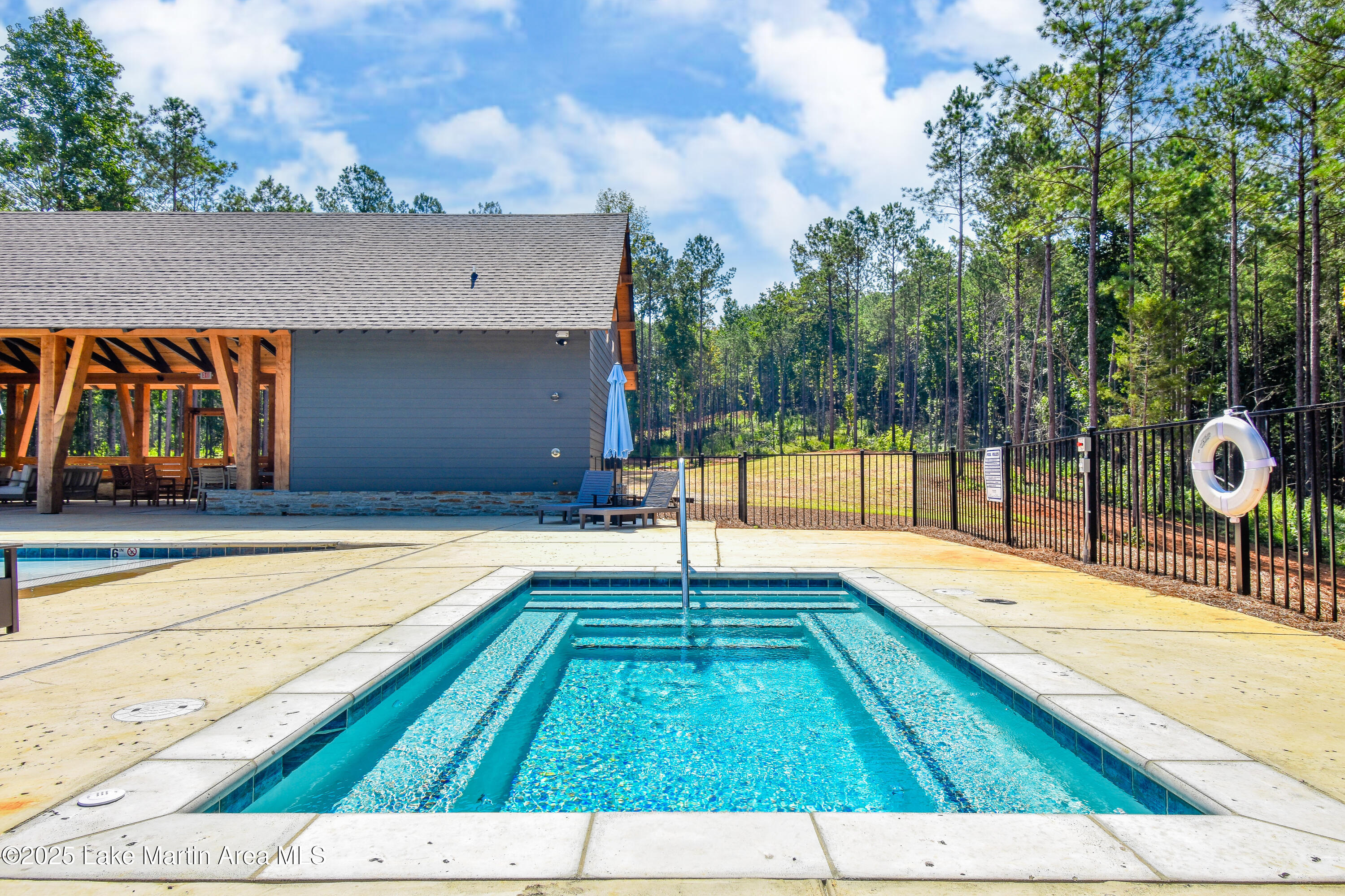 182 Oliver Way