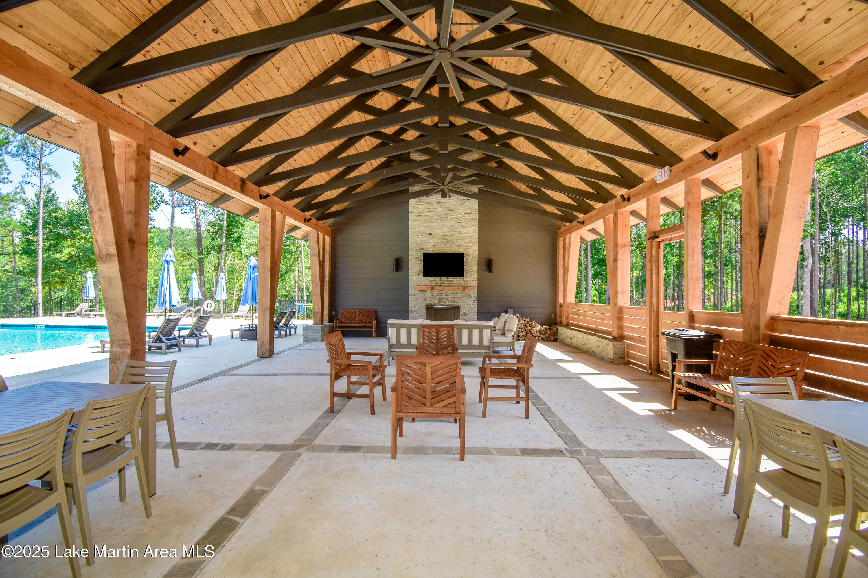182 Oliver Way