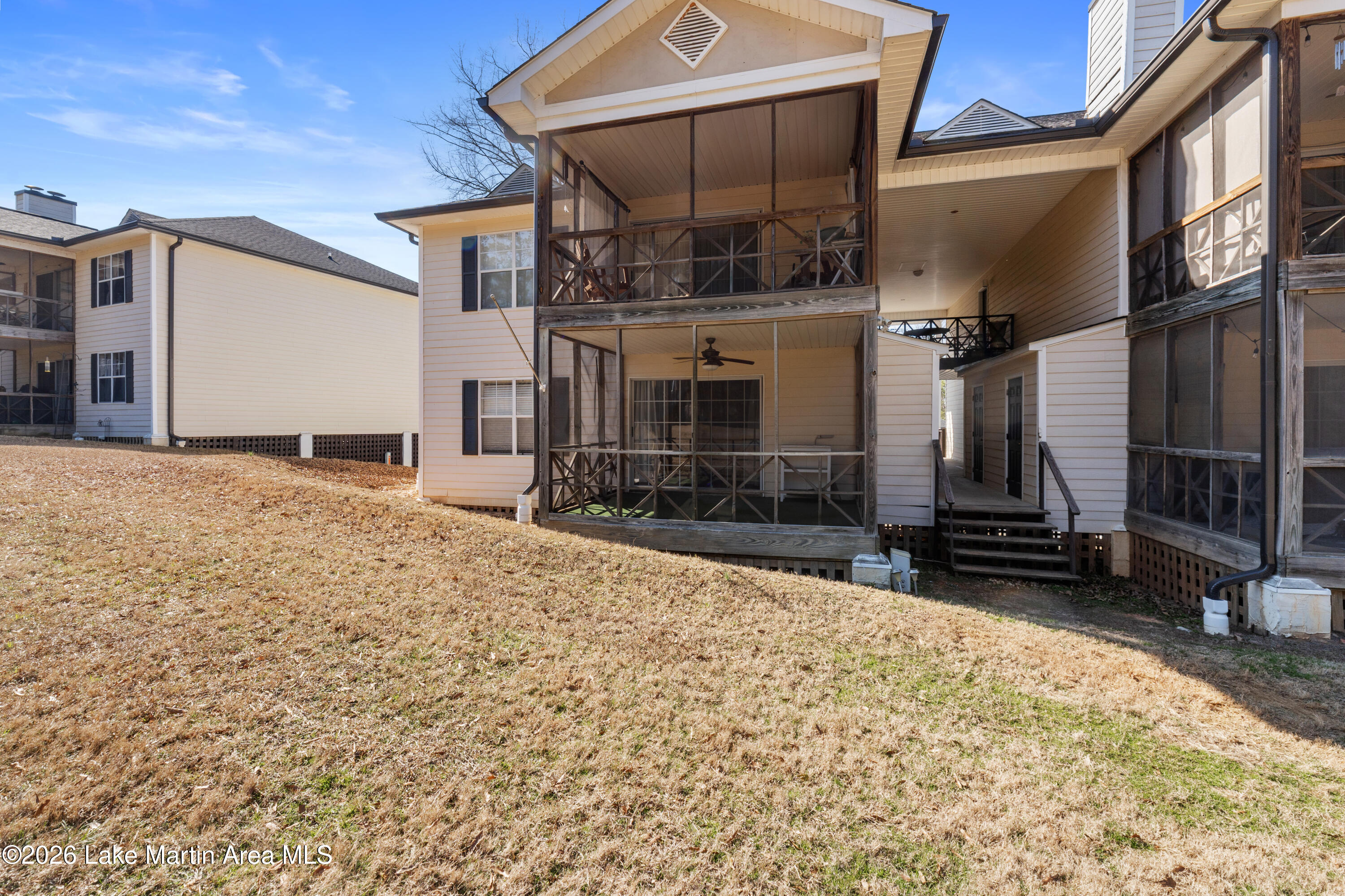 741 Lakeview Ridge Unit 207 Cir