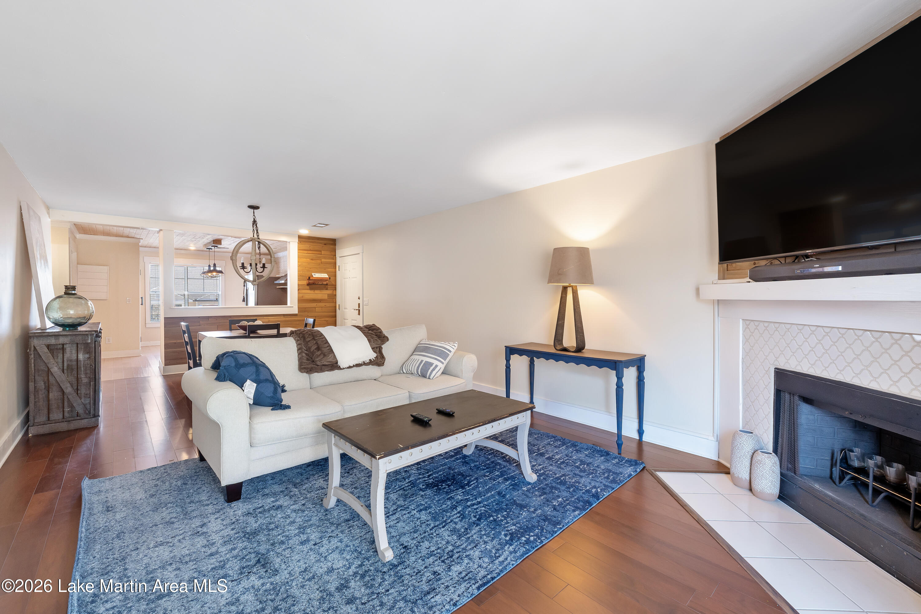 741 Lakeview Ridge Unit 207 Cir