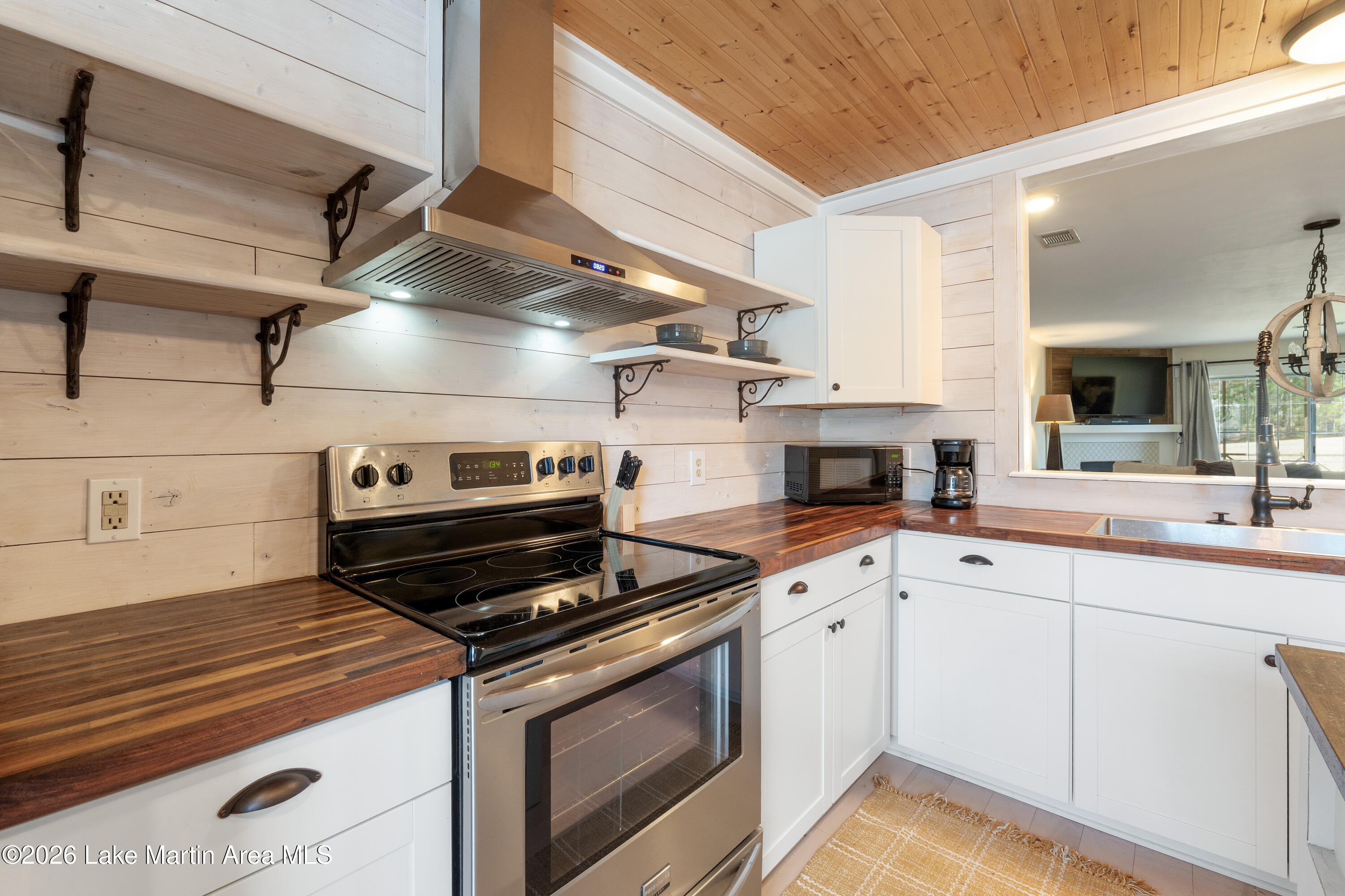 741 Lakeview Ridge Unit 207 Cir
