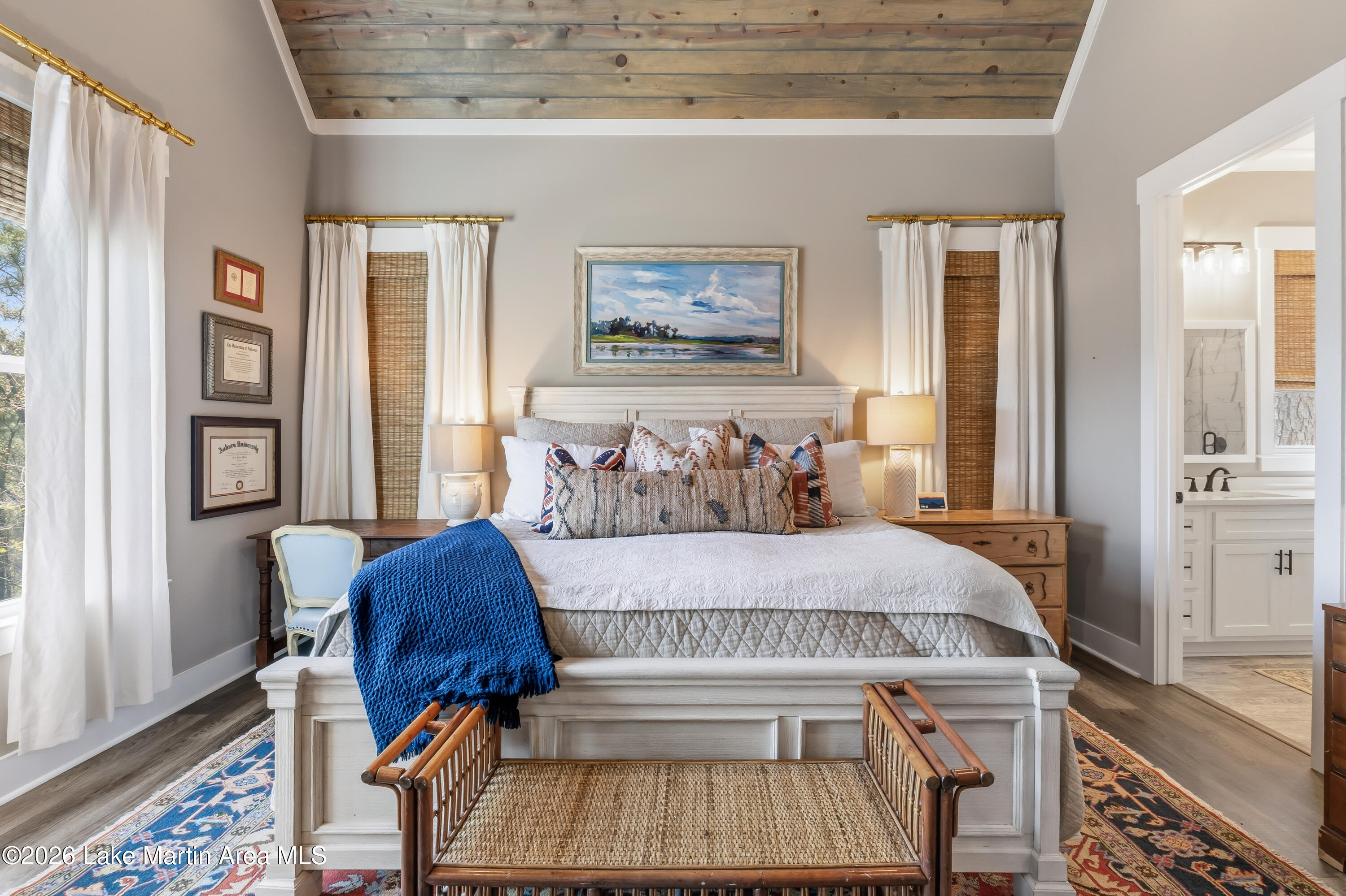 241 Pine Tree Cir