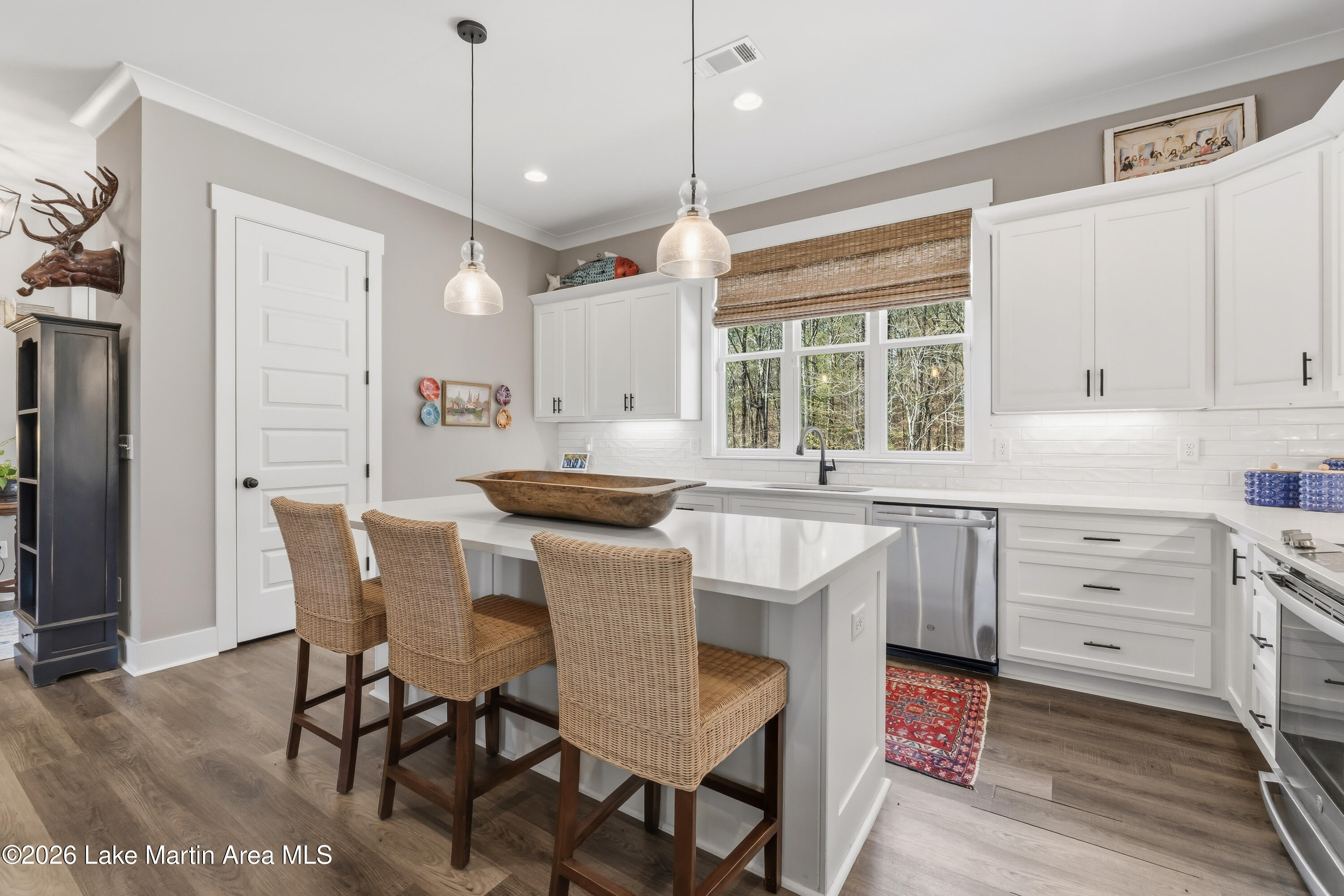 241 Pine Tree Cir