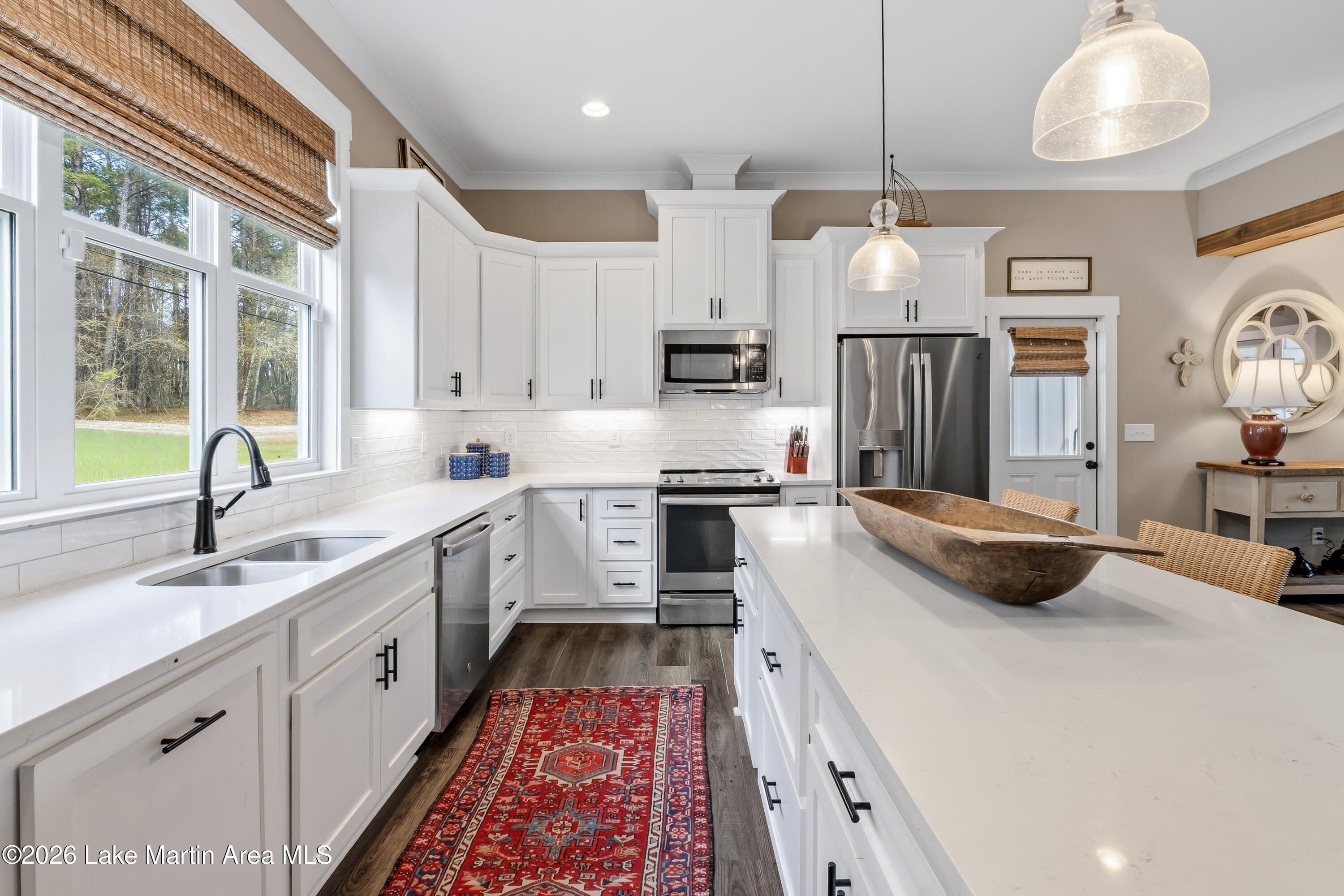 241 Pine Tree Cir